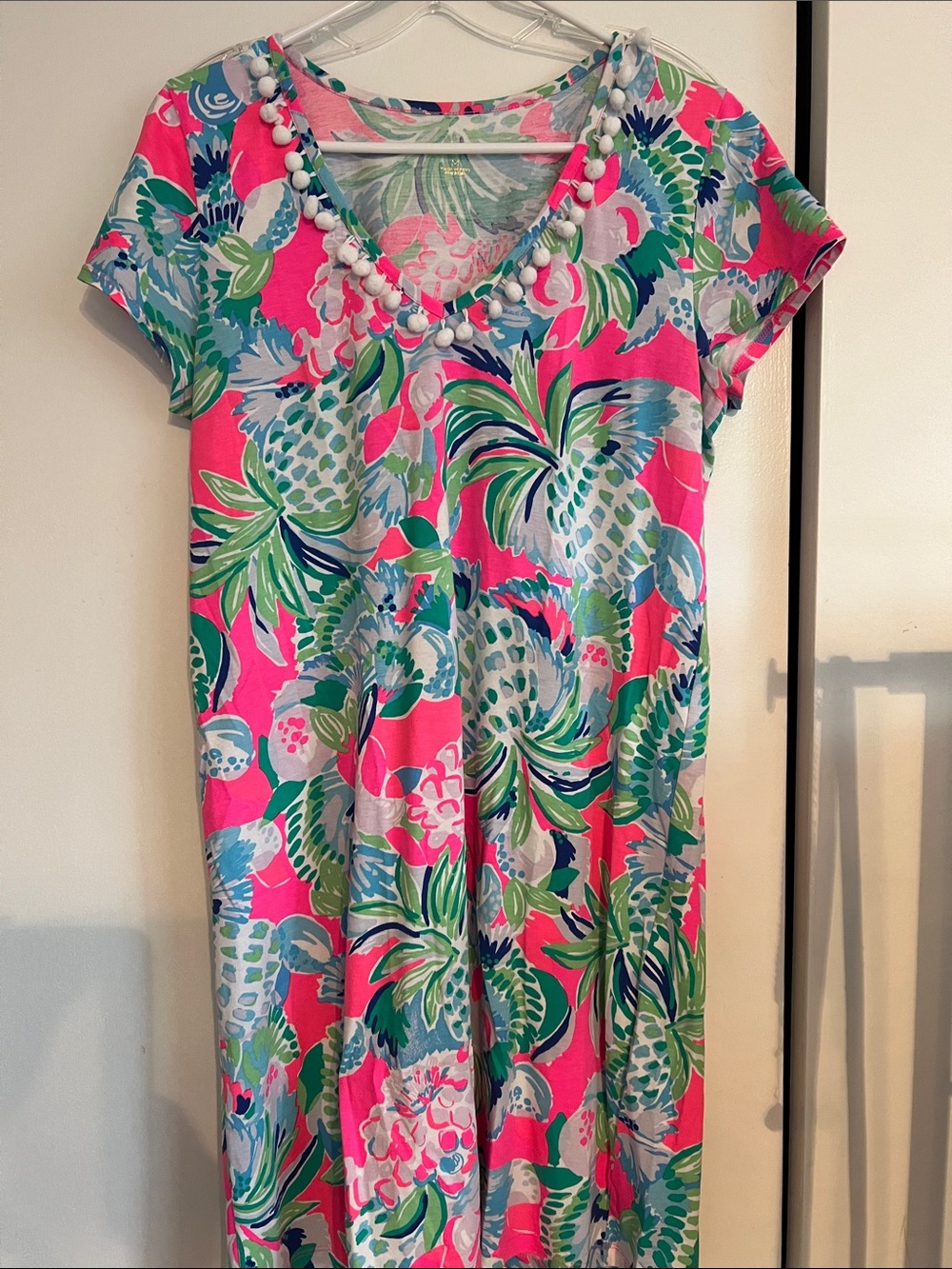 Lilly Pulitzer Etta Pink Tropical Pineapple Print V-Neck Dress